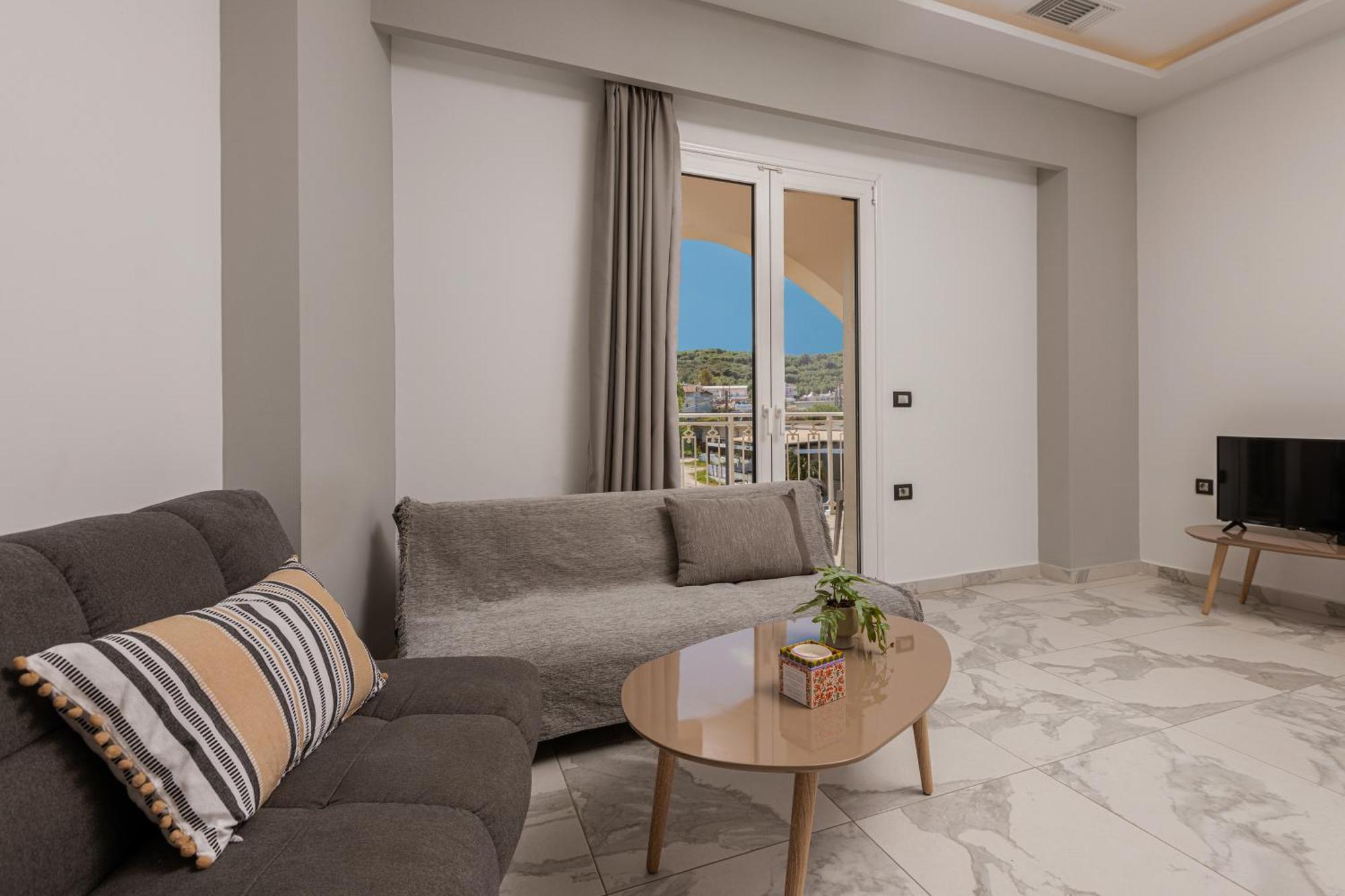 Katsaros Luxury Apts Ii 5 Min Walk To Apartmán Tsilivi (Zakynthos)